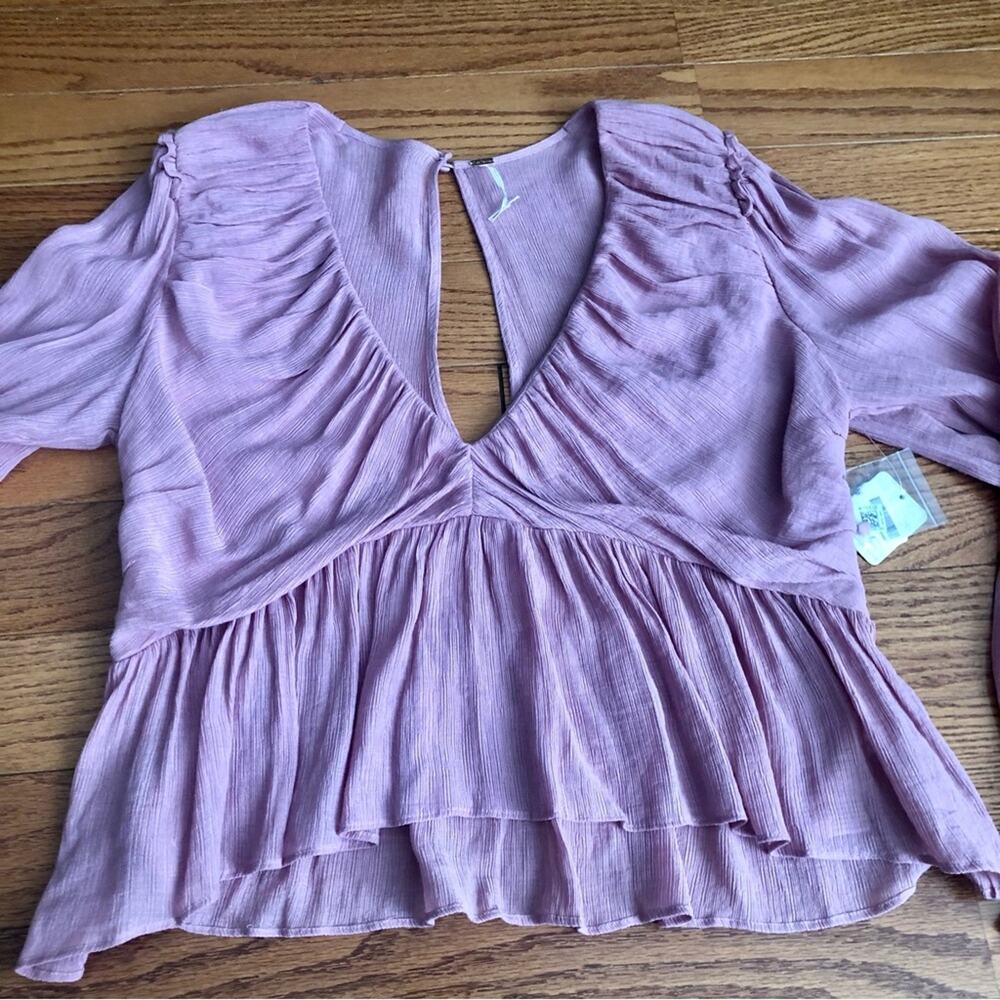 Free People Daia Dusty pink v-neck ruffle bell sleeve blouse Women’s Size M NWT - Picture 12 of 15